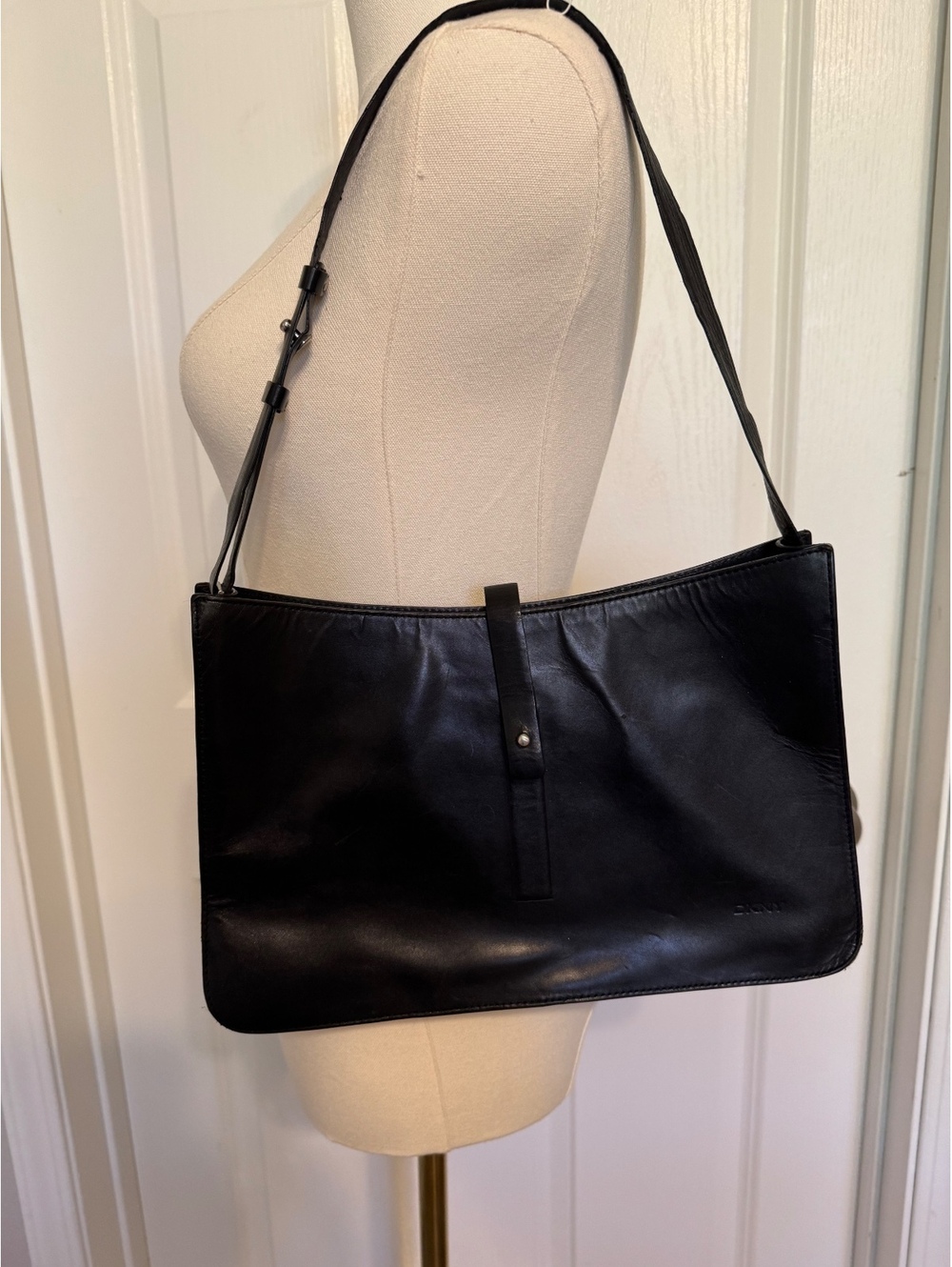 DKNY Y2K Black Leather Handbag/Shoulder Bag